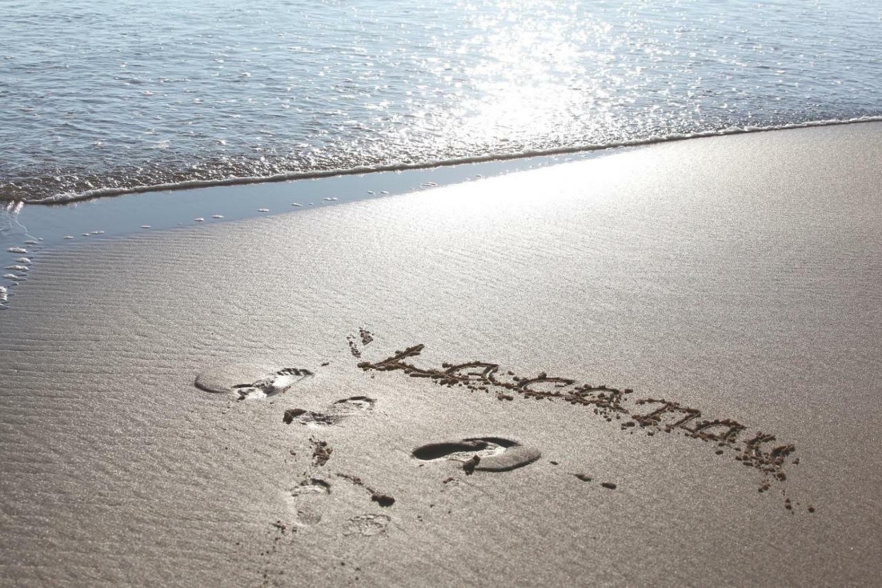On The Beach Лакано Экстерьер фото